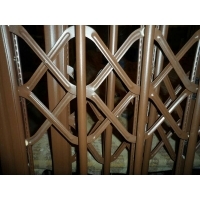 百德防盜網(wǎng)(純白中花)產(chǎn)品圖片與相冊(cè) - 河南百德活動(dòng)防護(hù)門窗