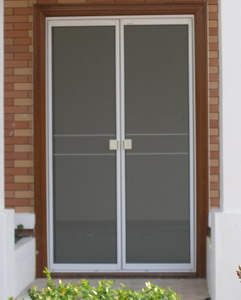 進口沙門防盜門窗 品質(zhì)與安全的雙重保障